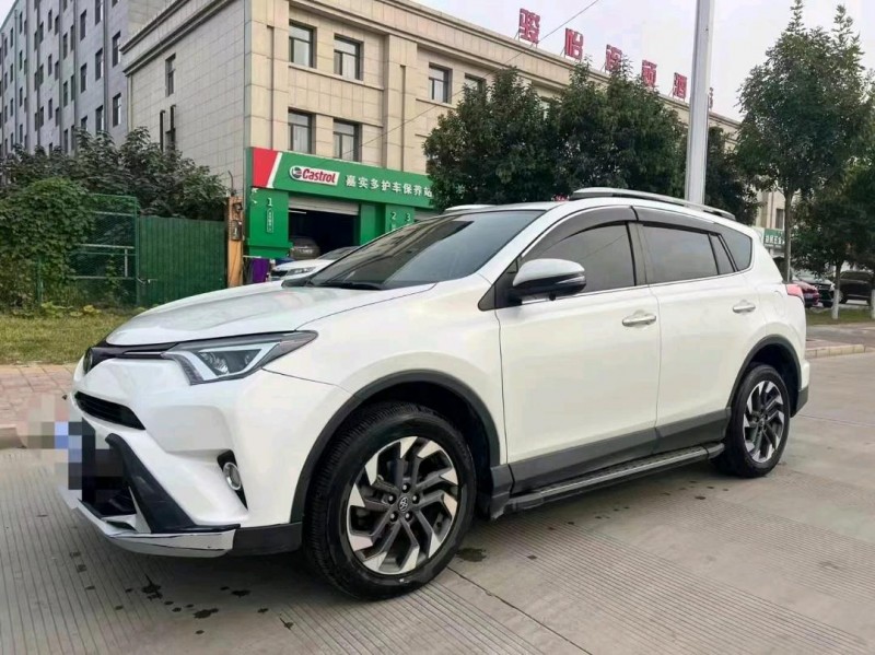 邯郸18年丰田RAV4荣放3