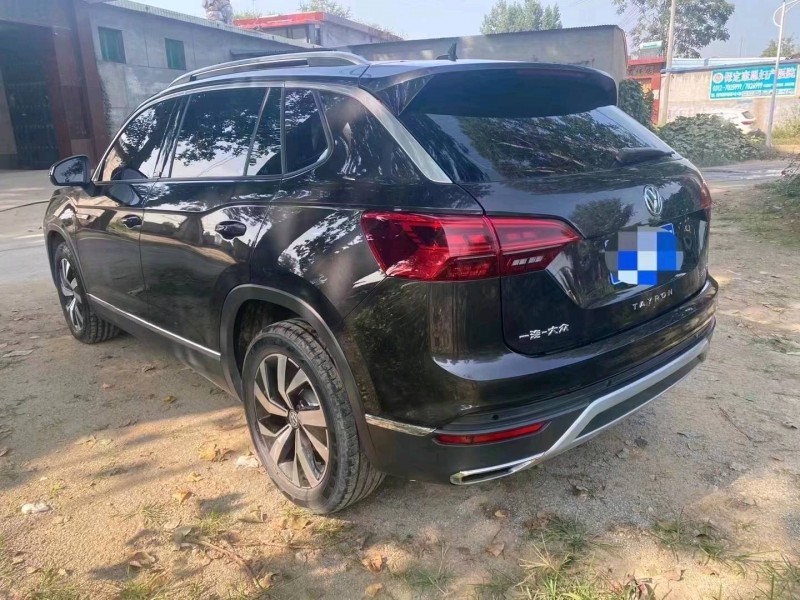 保定21年大众探岳3