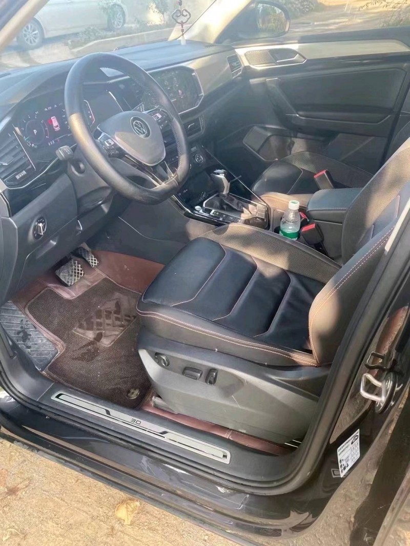 保定21年大众探岳5