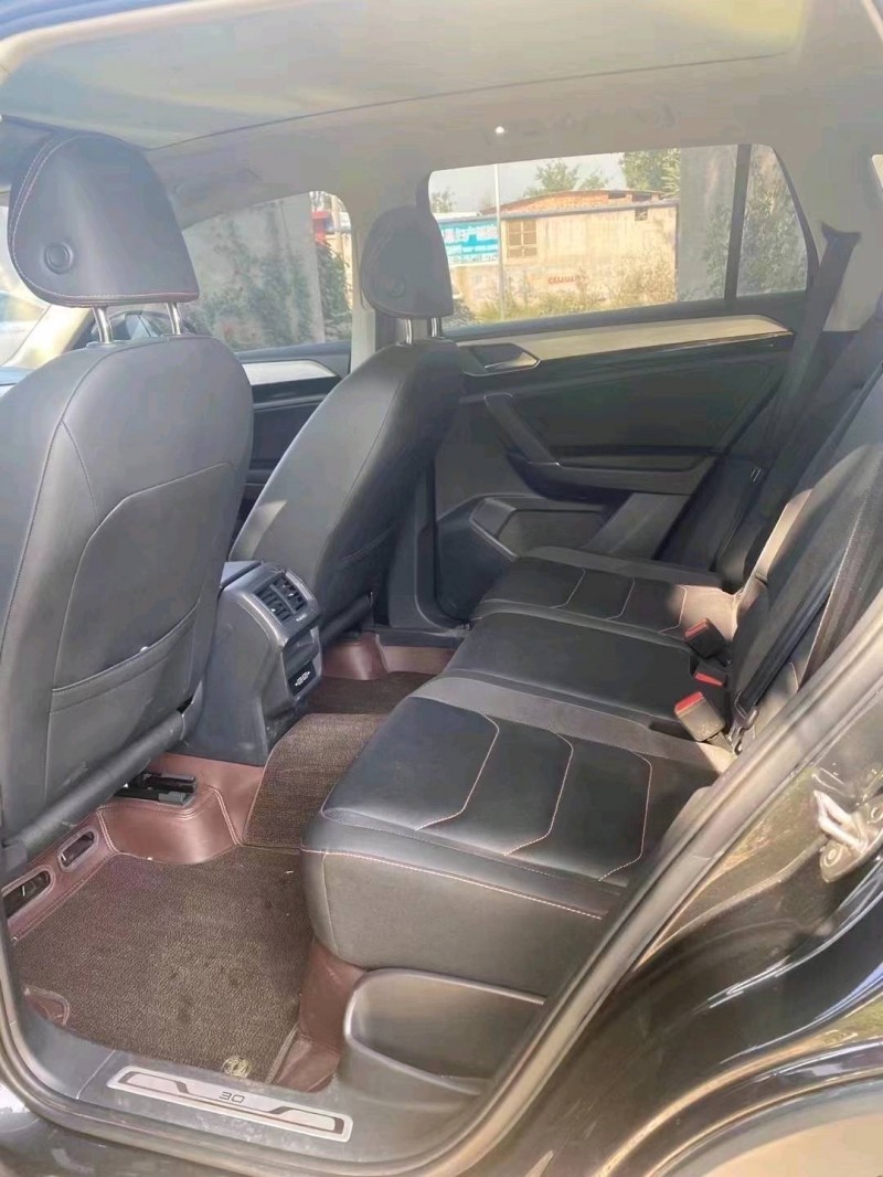 保定21年大众探岳7