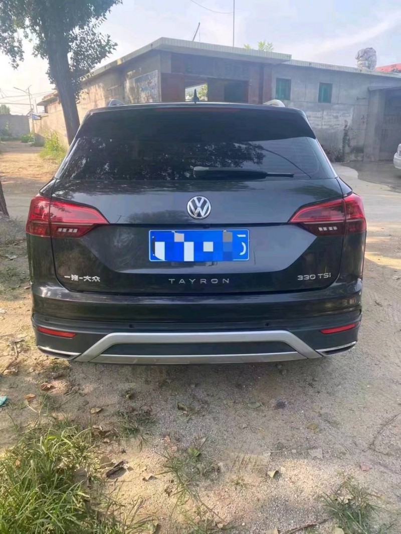 保定21年大众探岳8