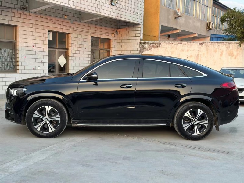 济宁21年奔驰GLE3