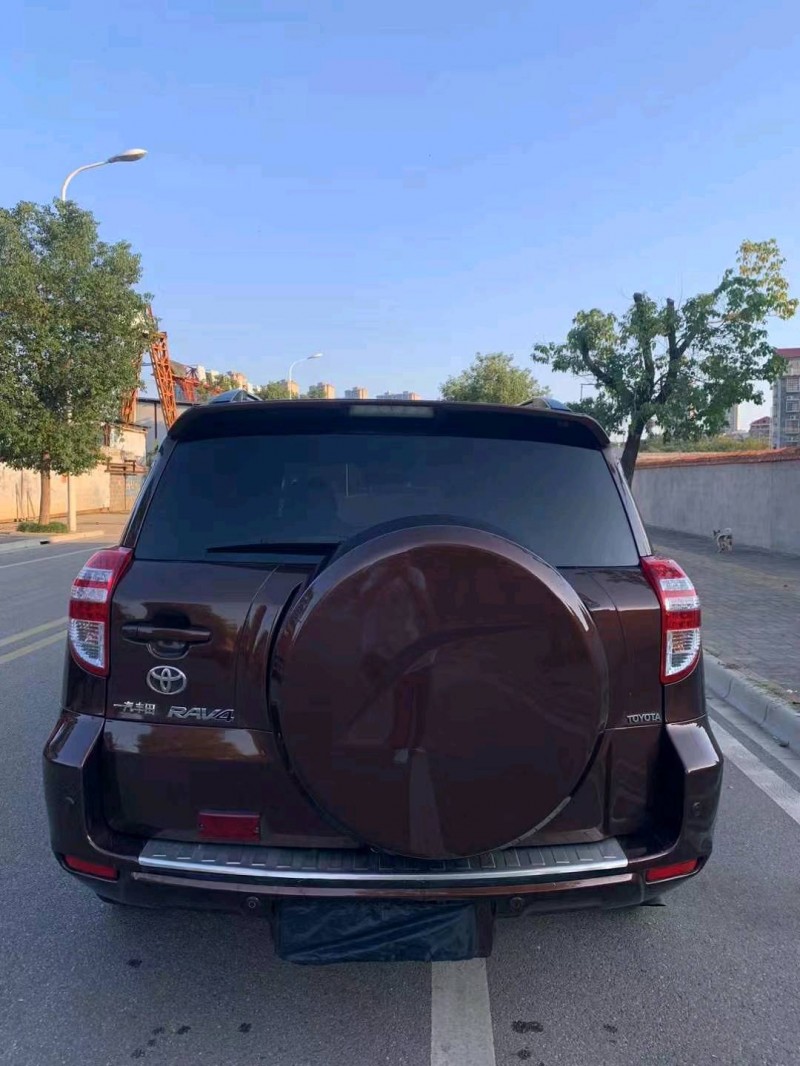 邵阳13年丰田RAV45