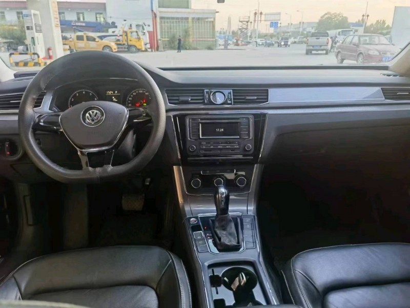 保定18年大众帕萨特8