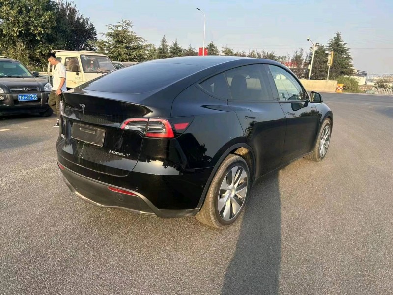 棗莊22年特斯拉MODEL Y4