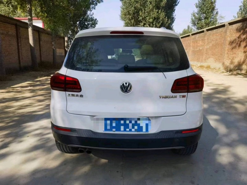 保定13年大众途观9