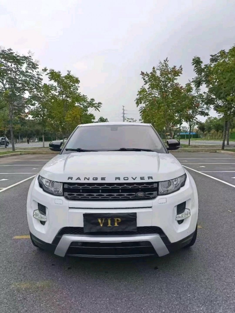 嘉兴13年路虎极光1