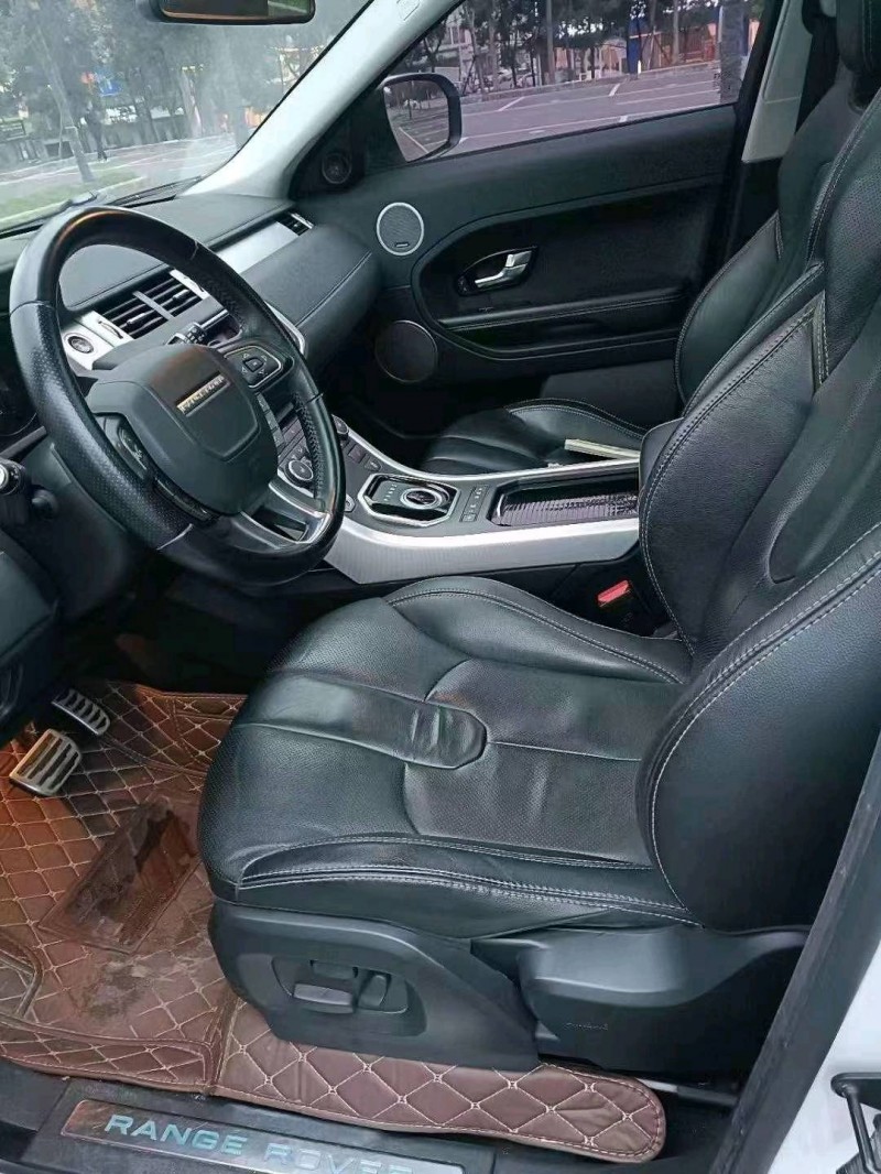 嘉兴13年路虎极光2