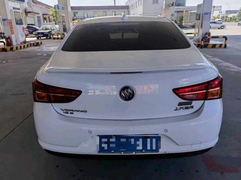 保定16年别克威朗9