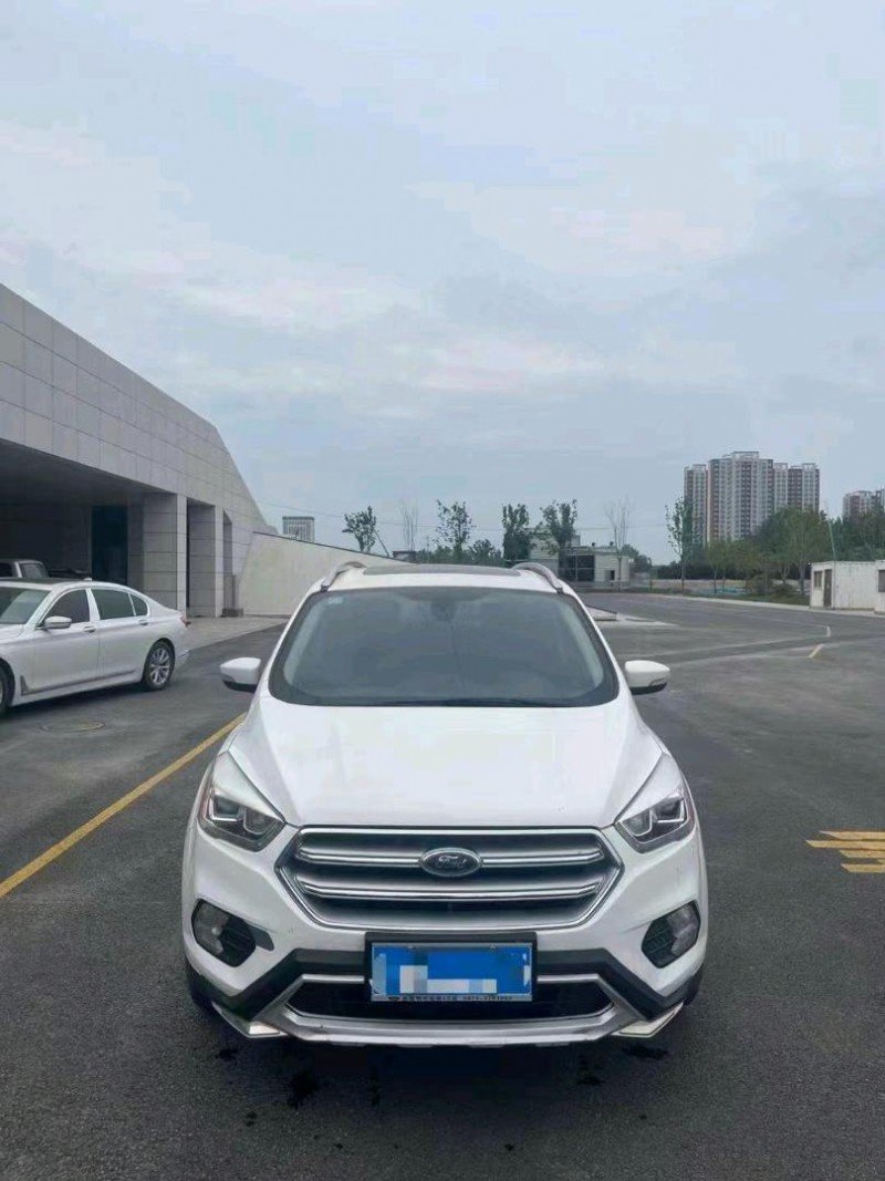 枣庄16年福特翼虎1