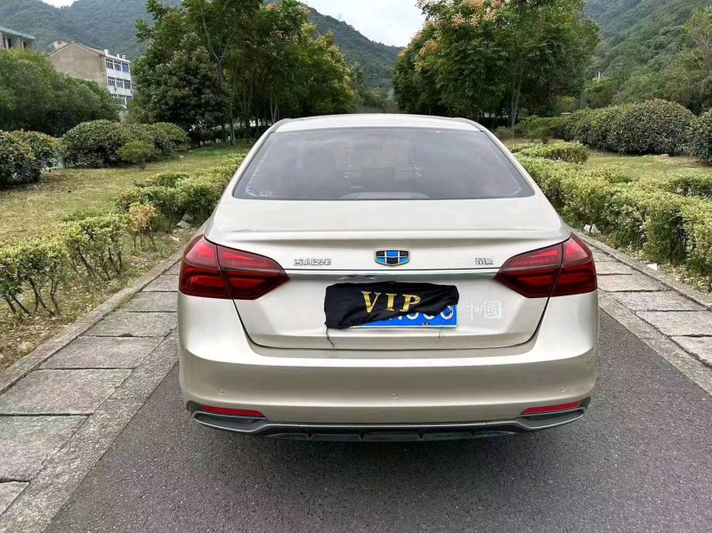 嘉兴18年吉利帝豪3