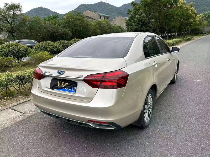 嘉兴18年吉利帝豪4