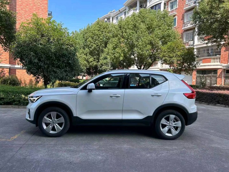 嘉兴23年沃尔沃XC408