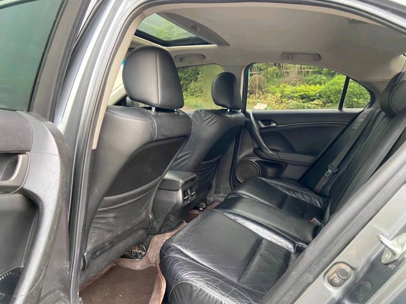 广州10年本田思铂睿9