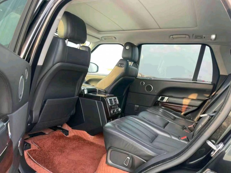 东营16年路虎揽胜行政6