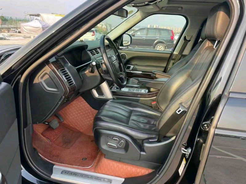 东营16年路虎揽胜行政8