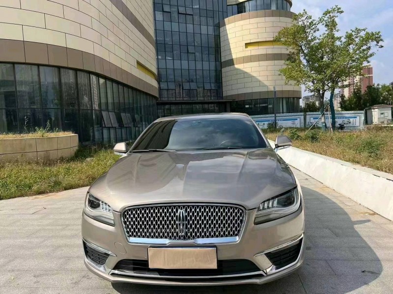東營18年林肯MKZ1