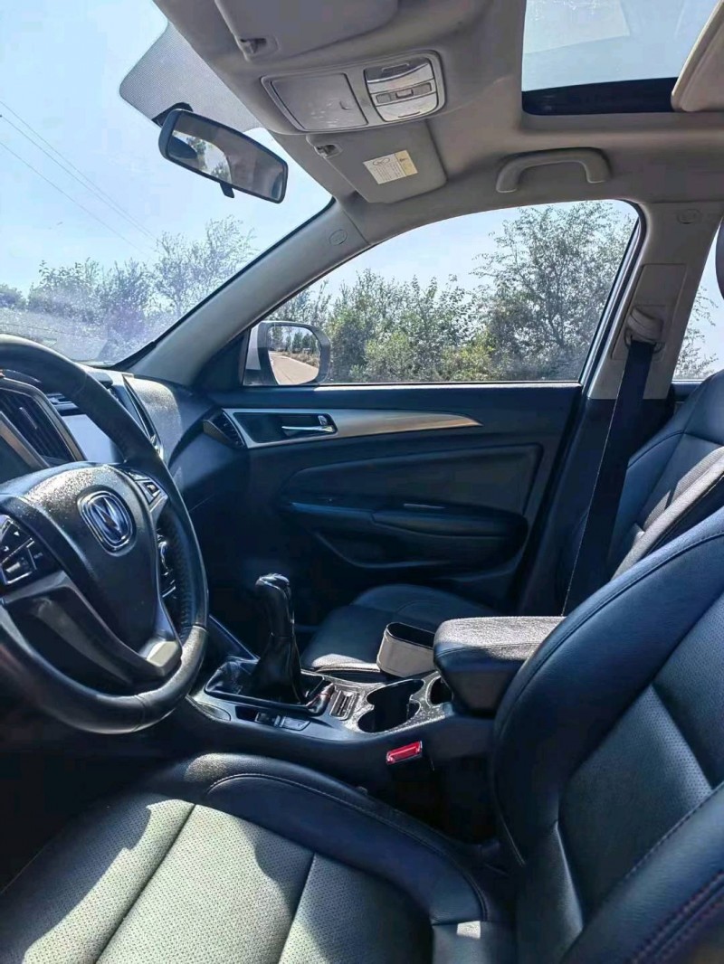 枣庄16年长安汽车CS756