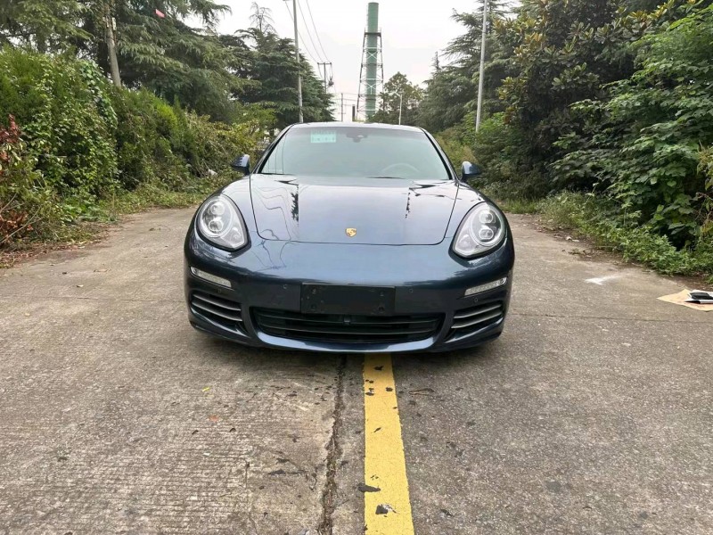徐州13年保时捷帕拉梅拉1