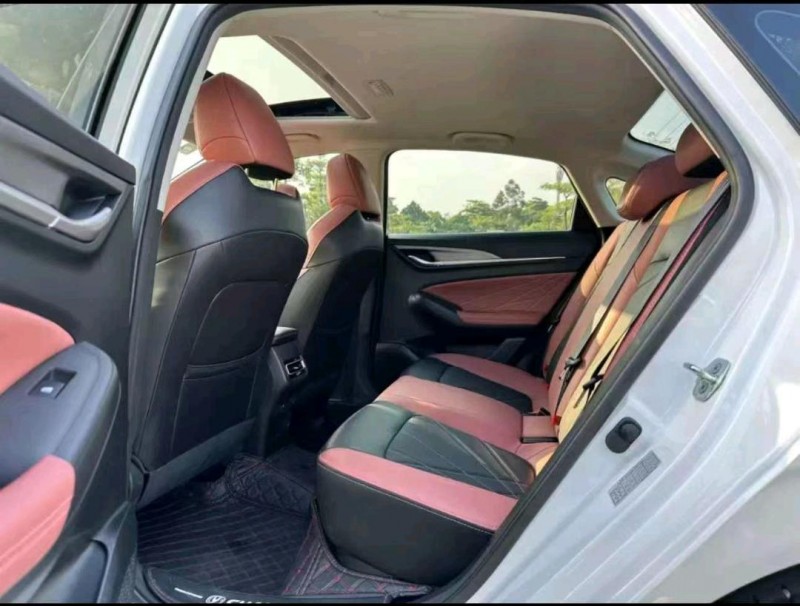 枣庄22年长安汽车逸动5