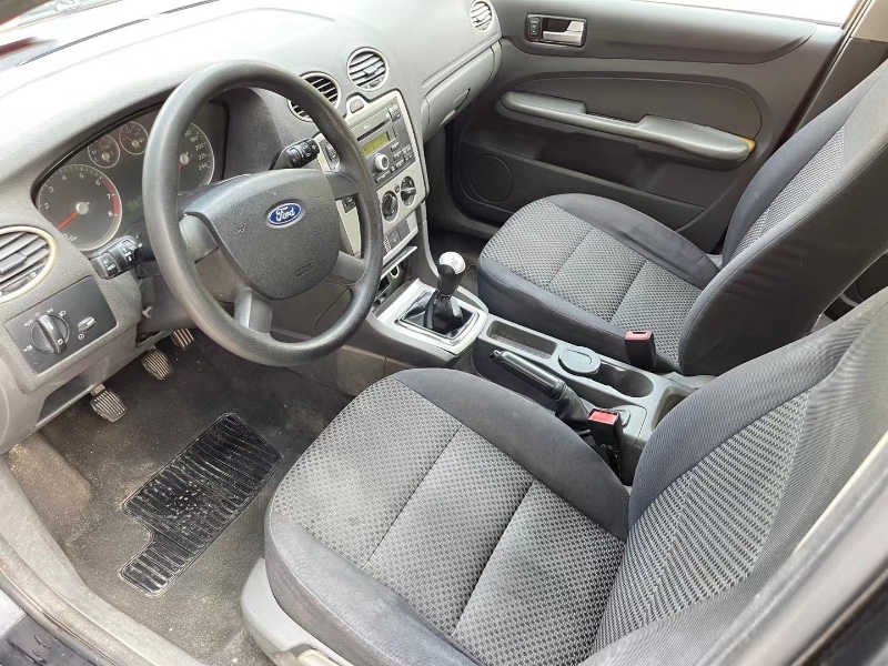 济宁07年福特福克斯3