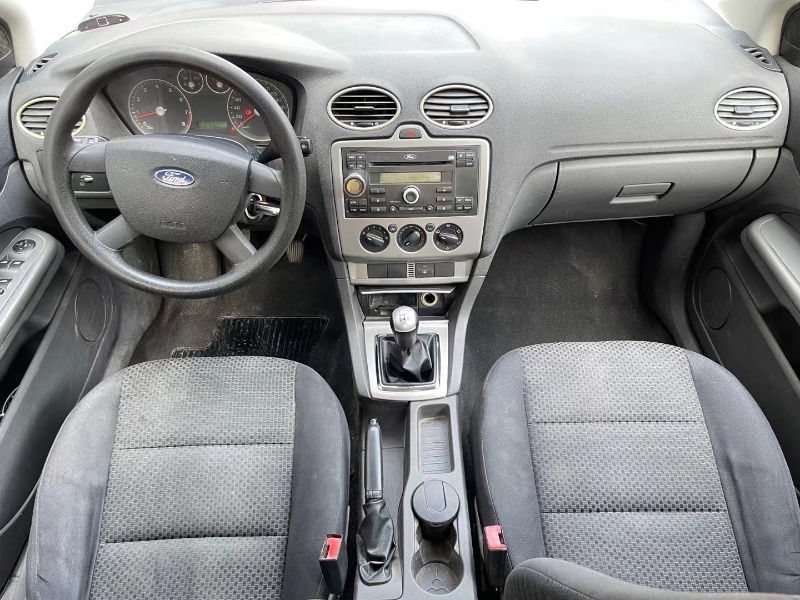 济宁07年福特福克斯4