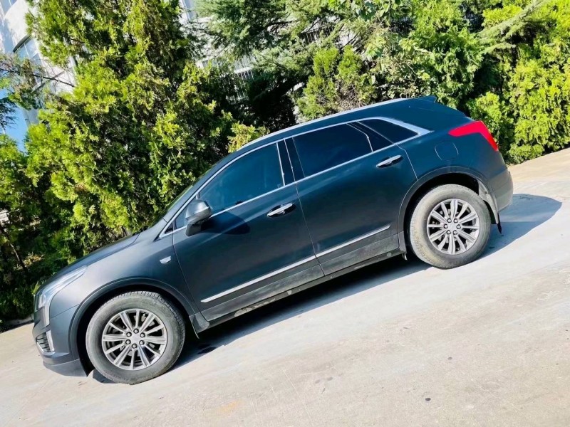 枣庄16年凯迪拉克XT53