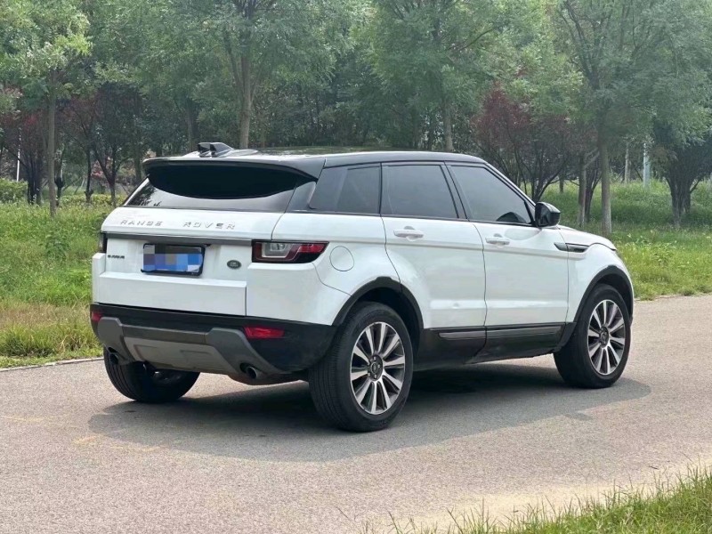 枣庄18年路虎揽胜极光(进口)4