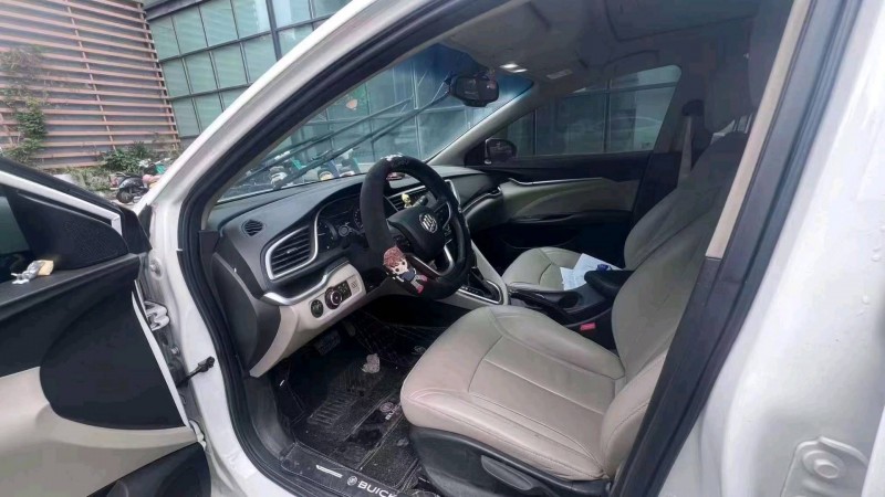 嘉兴19年别克英朗GT5