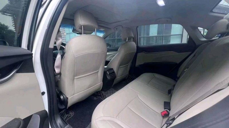 嘉兴19年别克英朗GT8