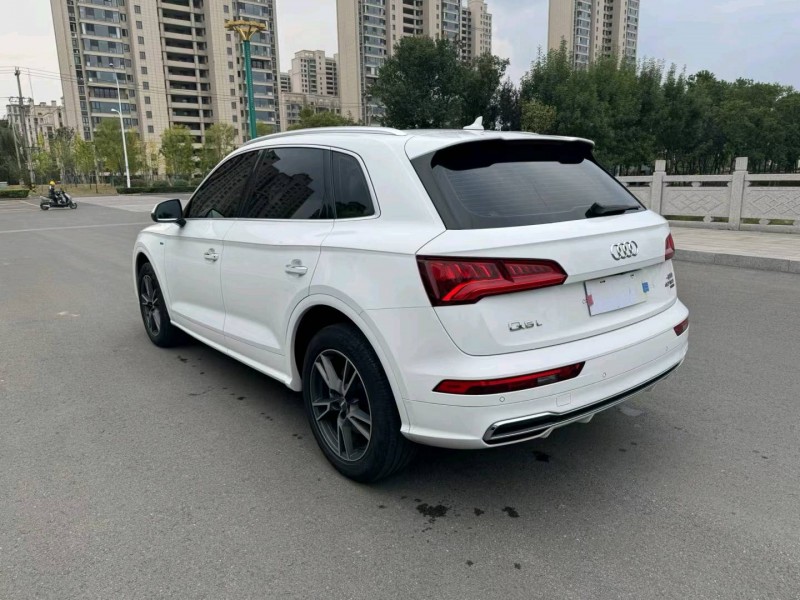 徐州20年奥迪Q56