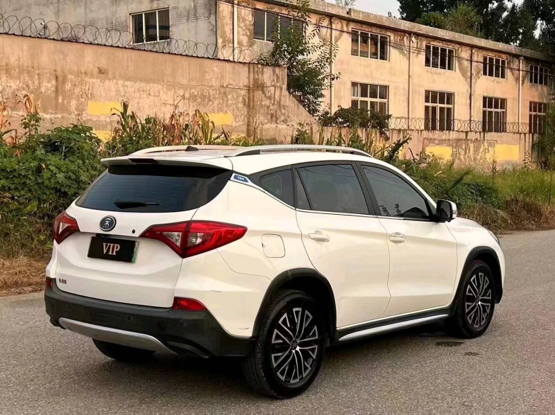 枣庄18年比亚迪宋4