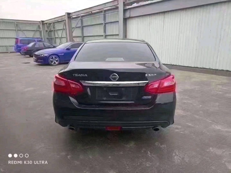 安陽17年日產天籟9