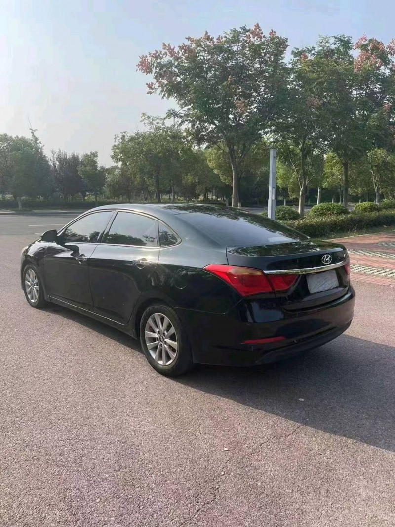 常州14年现代名图9