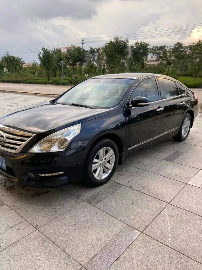 馬鞍山12年日產天籟3