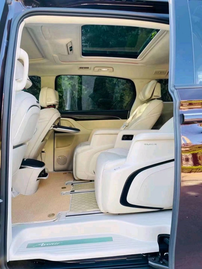 东营21年别克GL84