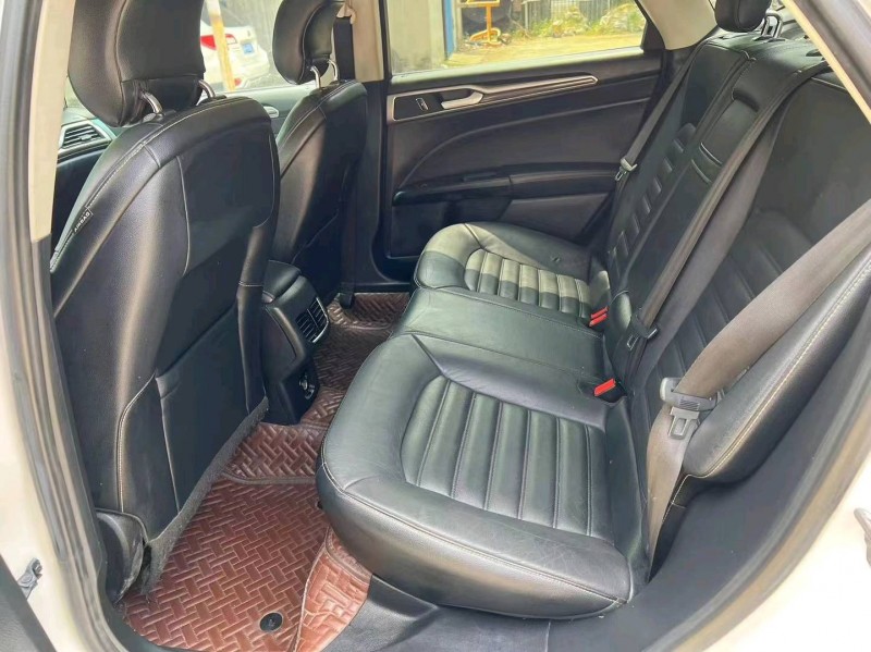 烟台17年福特蒙迪欧8