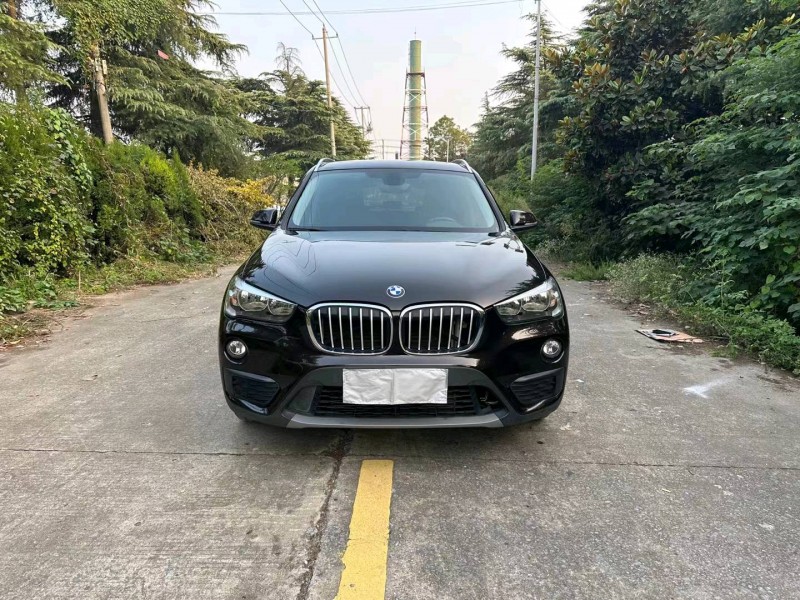 徐州17年宝马X11