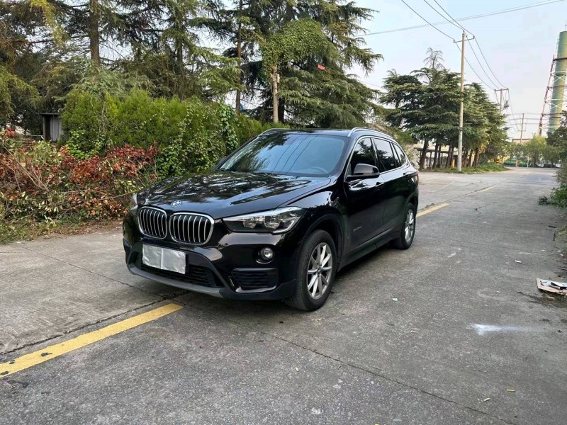 徐州17年宝马X12