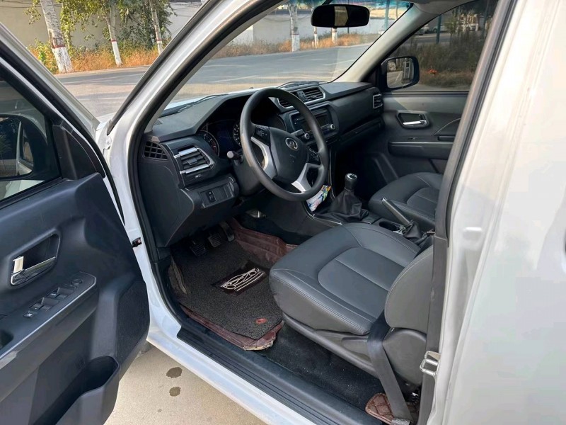 保定21年长城汽车风骏54