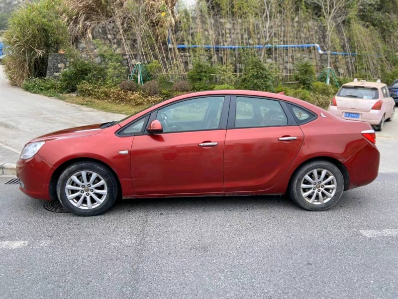 广州13年别克英朗6