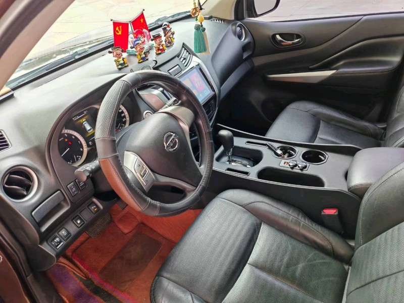 保定19年日产途达8