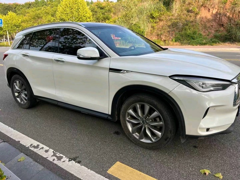 宜昌20年英菲尼迪QX502