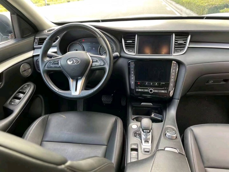 宜昌20年英菲尼迪QX503