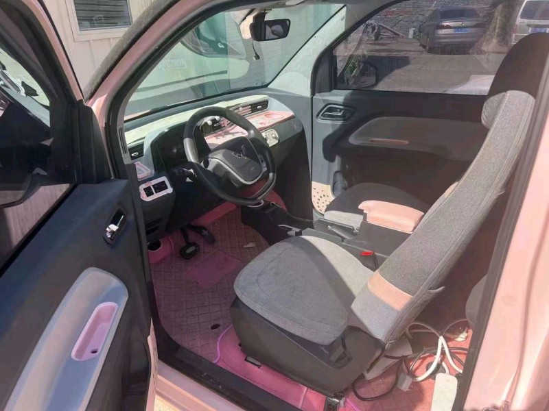 邯鄲22年五菱汽車宏光MINI EV8