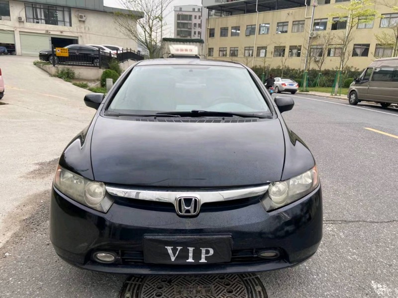 广州11年本田思域1