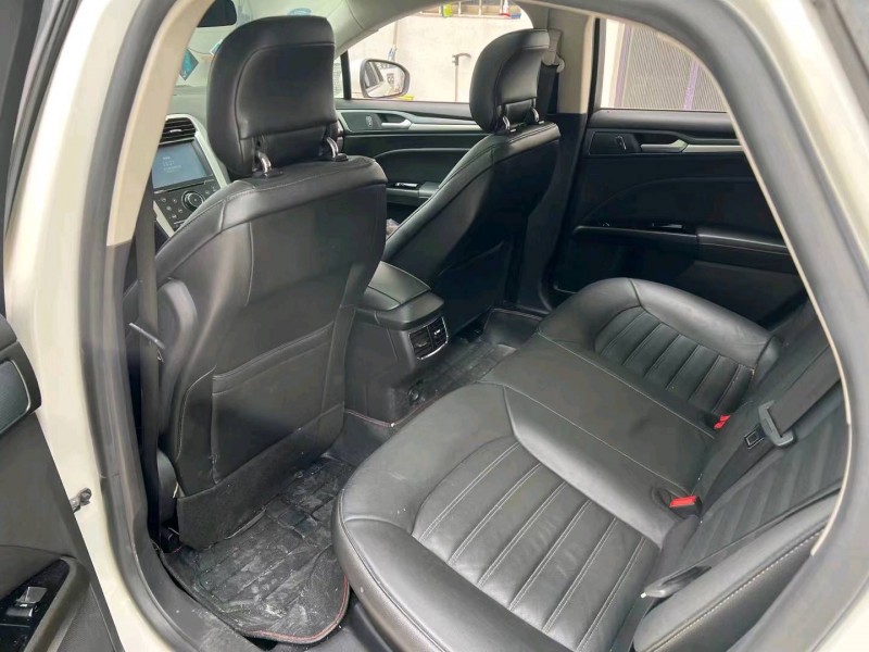 东营16年福特蒙迪欧9