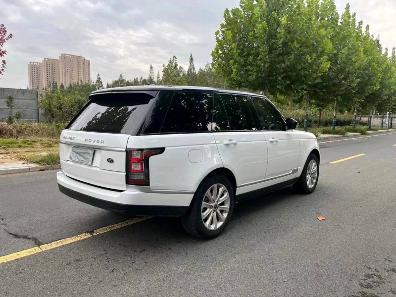 徐州15年路虎揽胜行政8