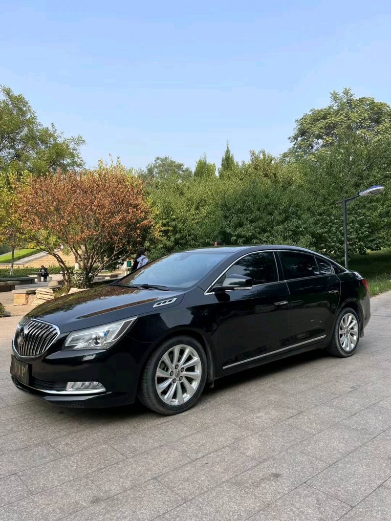 邢台13年别克君越2