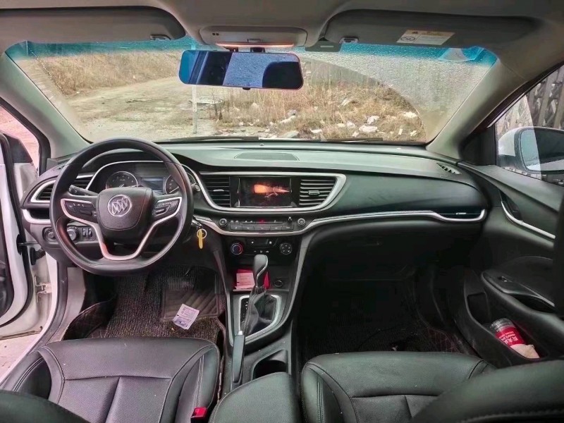 青岛20年别克英朗5